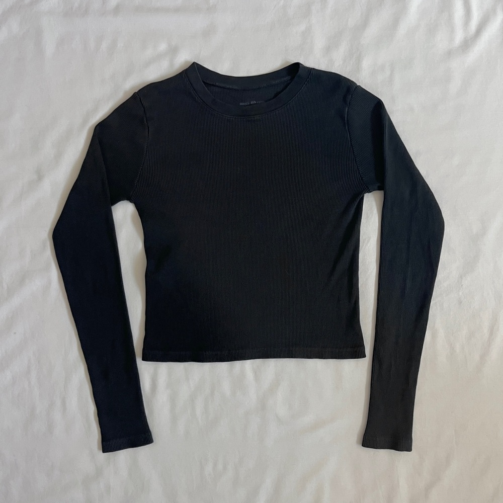 Brandy Melville Basic Long Sleeve Top | Black Cropped Ribbed Tee Size OS